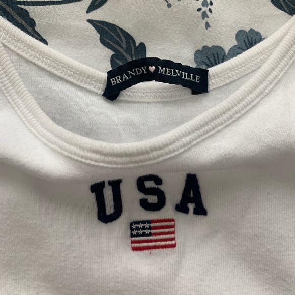 Brandy Melville tank top - Picture 2 of 2